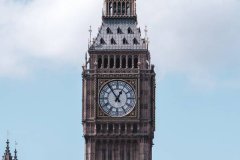 不同角度的英国大本钟图片