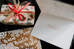 精美的圣诞卡和礼物盒图片