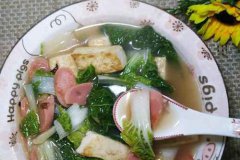 怎样做家常版乌塌菜豆腐汤？